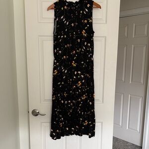 Saint and Sofia floral midi dress